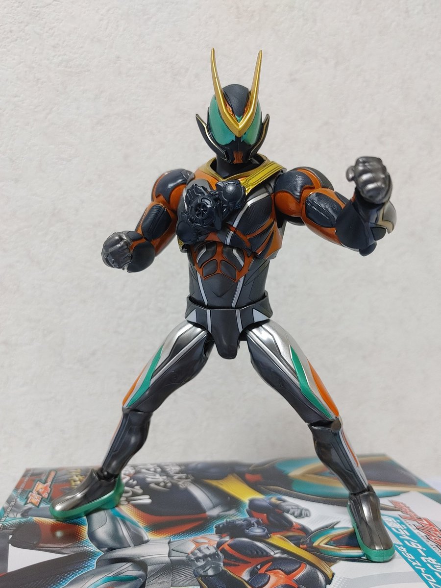 仮面ライダーアクションフィギュアの仮面ライダーゼッツカタストロムを
