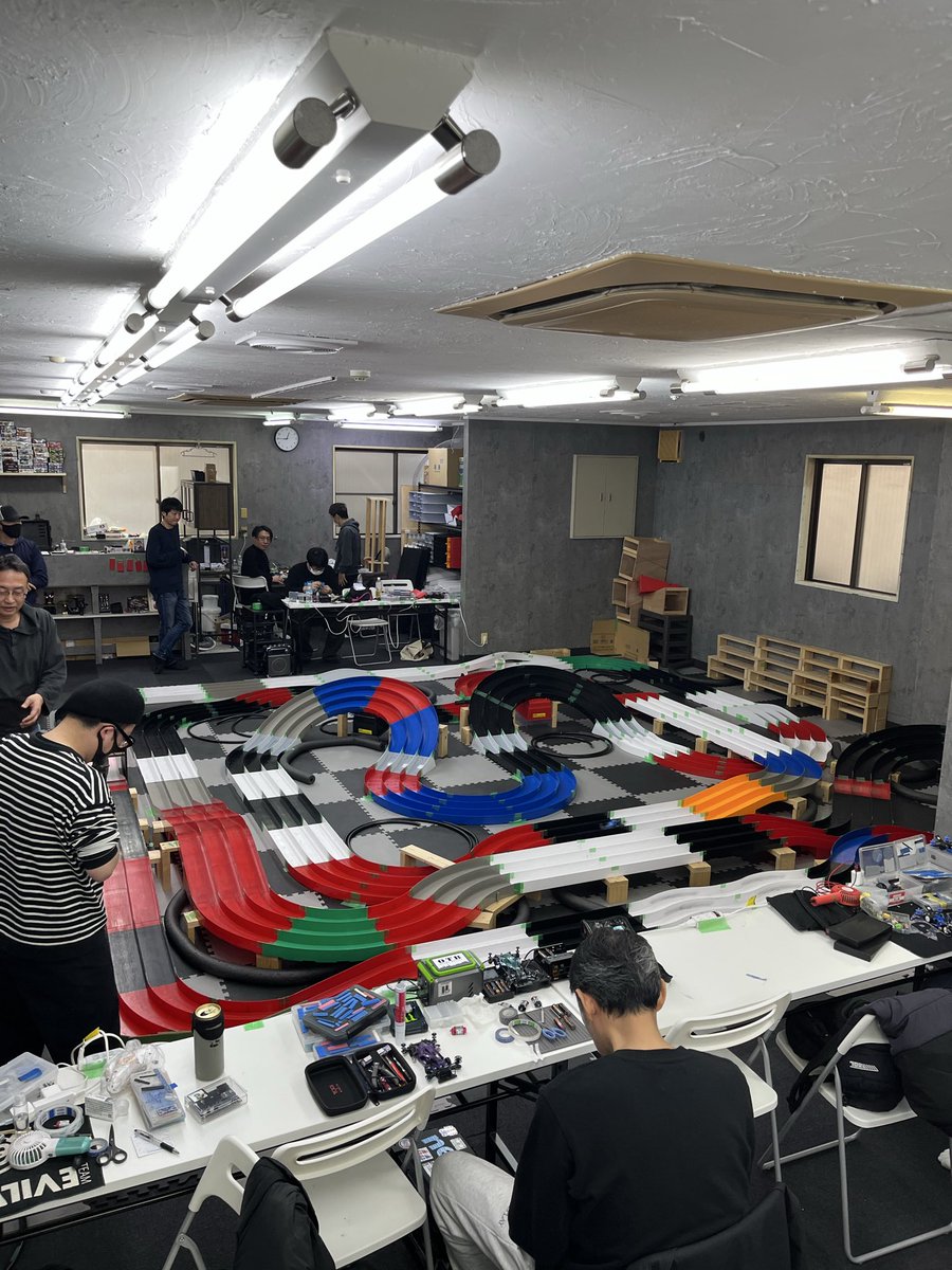 Masa460Zoom's tweet photo. 本日はM'sパークさんへ🏁
皆さんありがとうございました😊
入賞の皆さんおめでとうございます🎉
表は1Pの餌食、裏は決勝Tで敗退😅
帰りは王将で優勝🥟😋
次までにシャーシとタイヤがんばる予定

 #MsPark https://t.co/M5eBhtY2zv