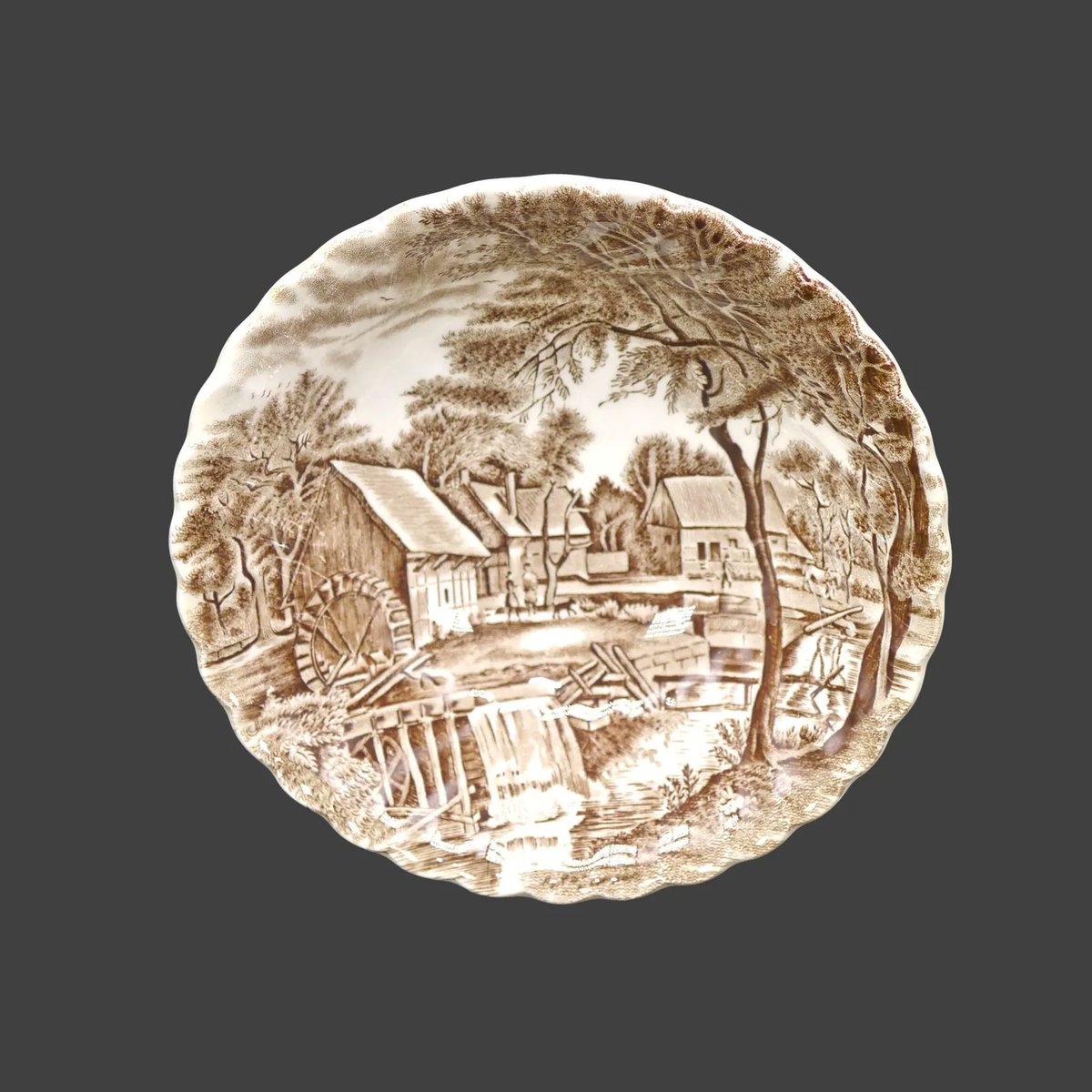G97816960Girl's tweet photo. Vintage Johnson Brothers Watermill Brown cereal bowl made in England. https://t.co/rPQOrhNl3X via @Etsy #BuyfromGroovy #antiques #tableware #tabledecor #JohnsonBrothersWatermill #browntransferware #etsysellers https://t.co/sFBViKBAXe