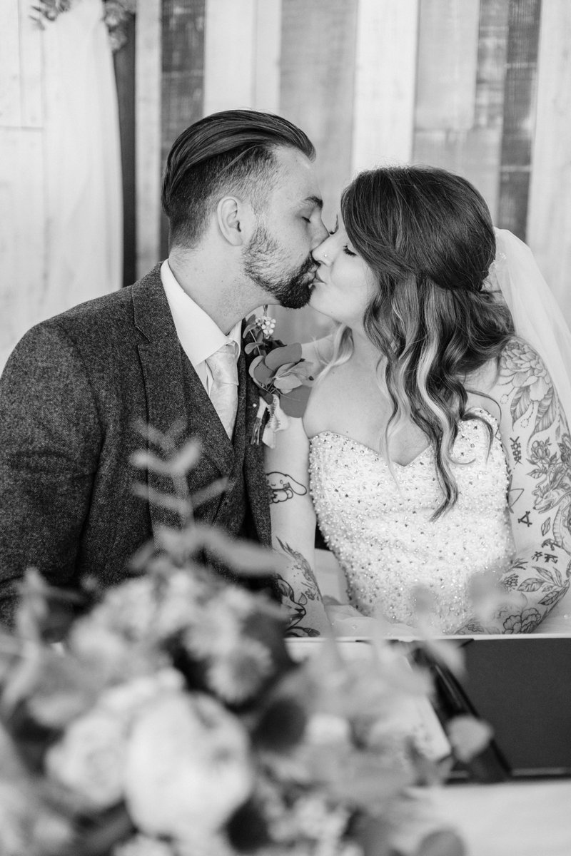 NinjaWob's tweet photo. @PhotographerRob If you love soft natural light and those beautifully whimsical moments, we’d love to welcome you to our page.

If we sound like your vibe, come take a look at what we can create. Have a look through our website

https://t.co/HMH2zvCA4T https://t.co/fMSh2CyBBg
