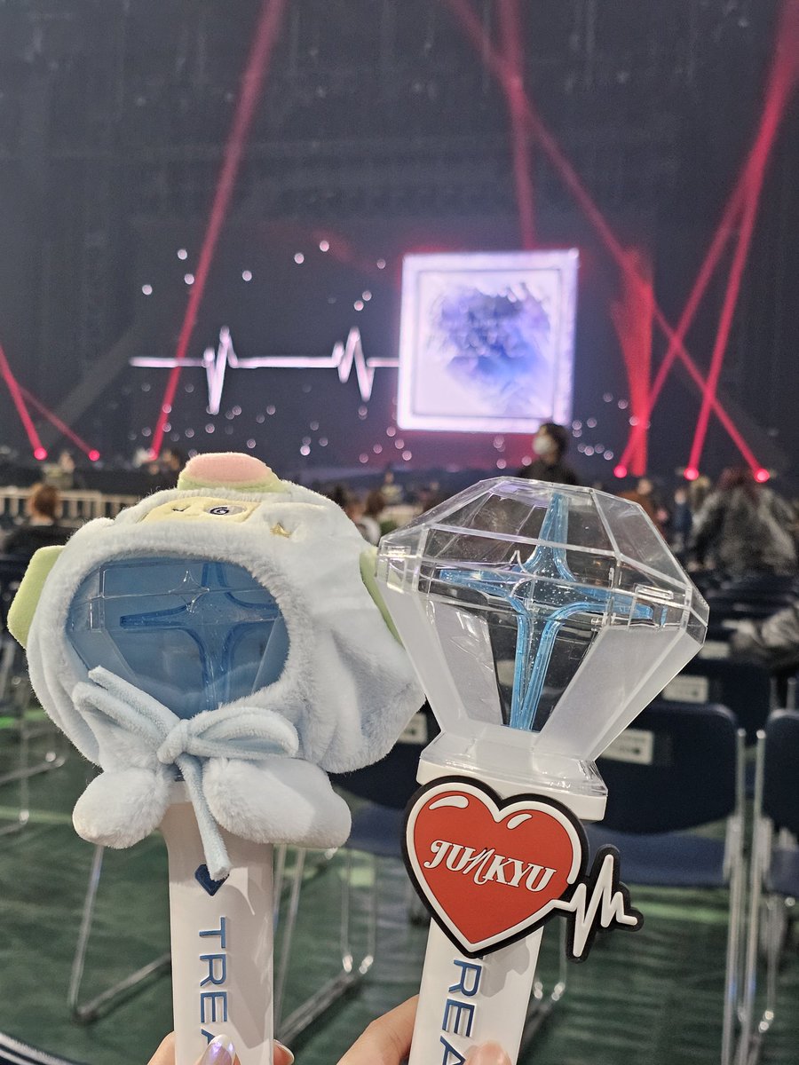 wowobread tweet media