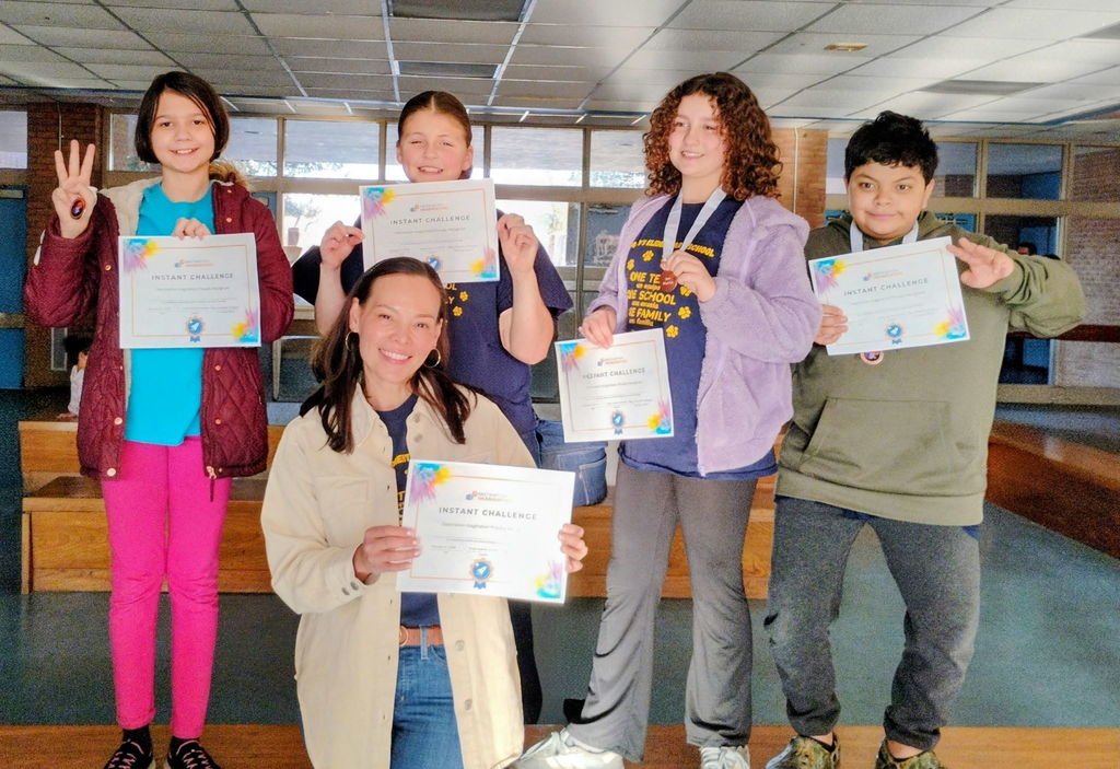 Tracey's Elementary tweet media