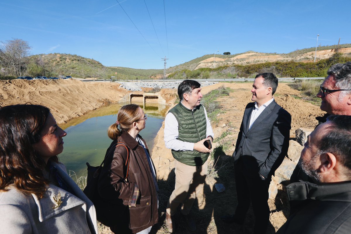 Carlos Velázquez tweet media