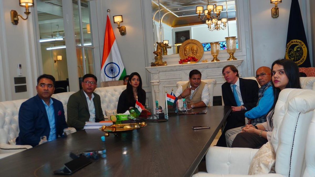 Nandan_Jha4's tweet photo. HRH Prince Louis of Luxembourg was called on by me in my capacity as Secretary-General of @GMFoundationInd at the Foundation Headquarters in Delhi. I had the honour of welcoming His Royal Highness and briefing him on the Foundation’s global initiatives and ongoing efforts toward peace, leadership, and social impact.
#GandhiMandelaFoundation #PrinceLouis #Luxembourg #GMF #PeaceAndHumanity #GlobalLeadership #Diplomacy #InternationalCooperation
