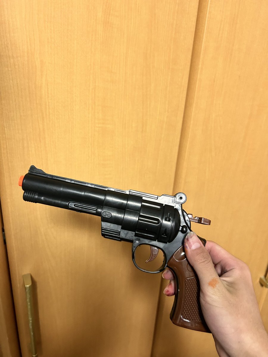 ビー茶 tweet media