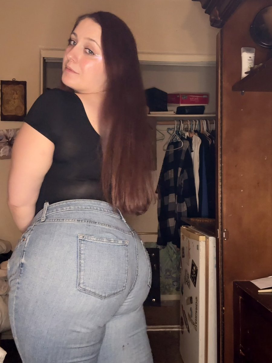 HnyBeeStickyIcky🍯🐝 tweet media