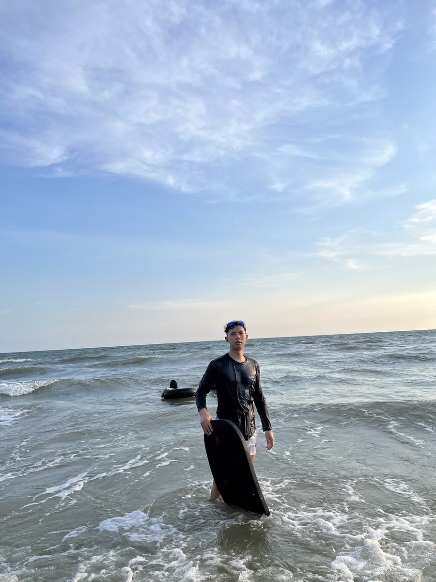 SummerOne0's tweet photo. อยากไปพักผ่อนที่ทะเล หาดไหนสวยๆแนะนำได้นะครับ #ลาดพร้าว #รามอินทรา  #หลักสี่ #สายไหม #รามคําแหง https://t.co/dPN84do1uS