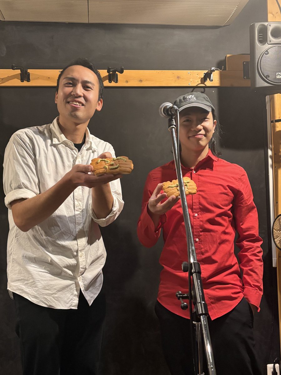 2/21  さけとおんがく！！
ありがとうございました！

一輝、珈奈さん呼んでくれて
ありがとう！！！
よしぞうステップがとまらないね〜