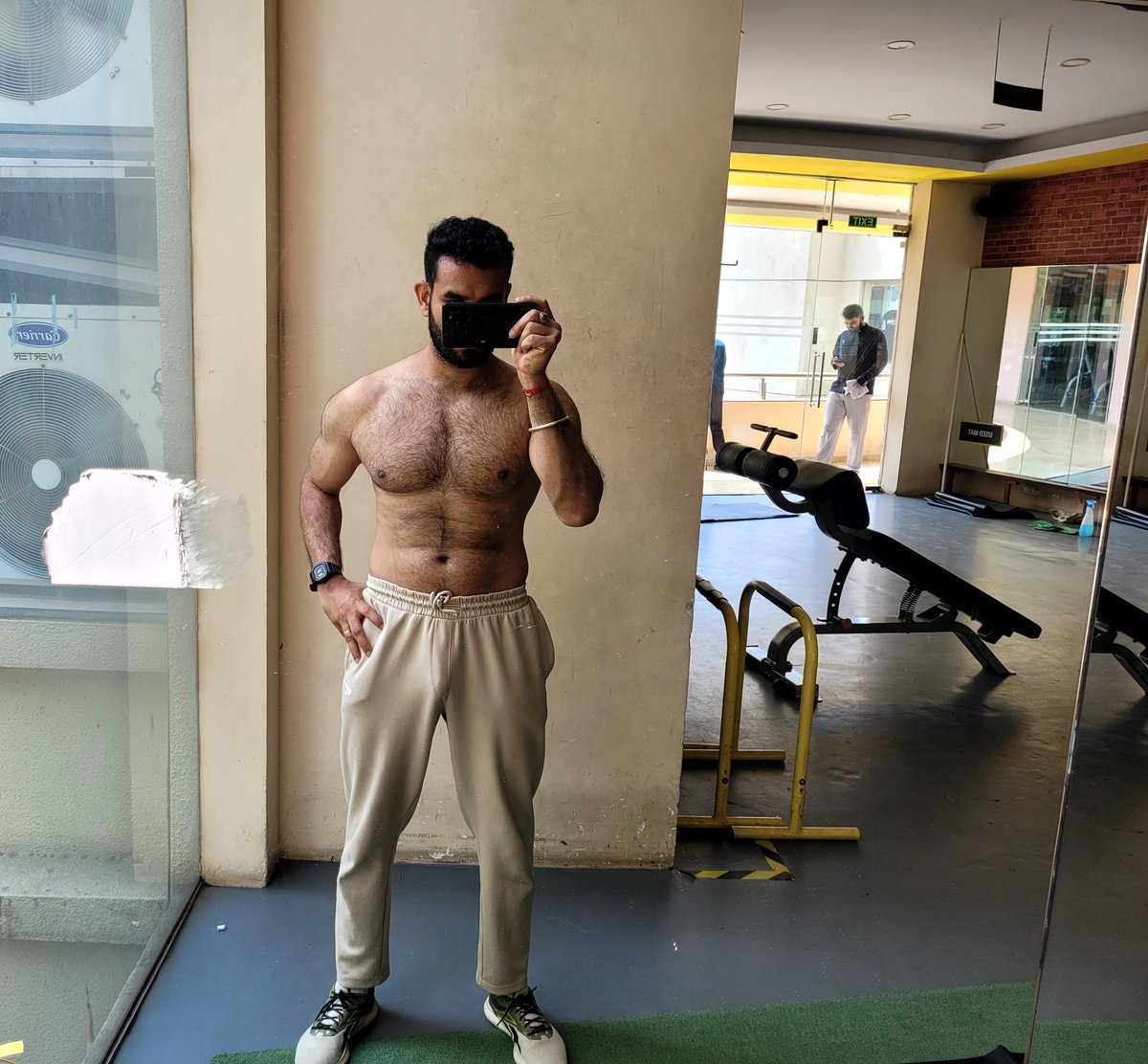 Back again 🔥 😉 hope everyone is doing  💪  amazing here