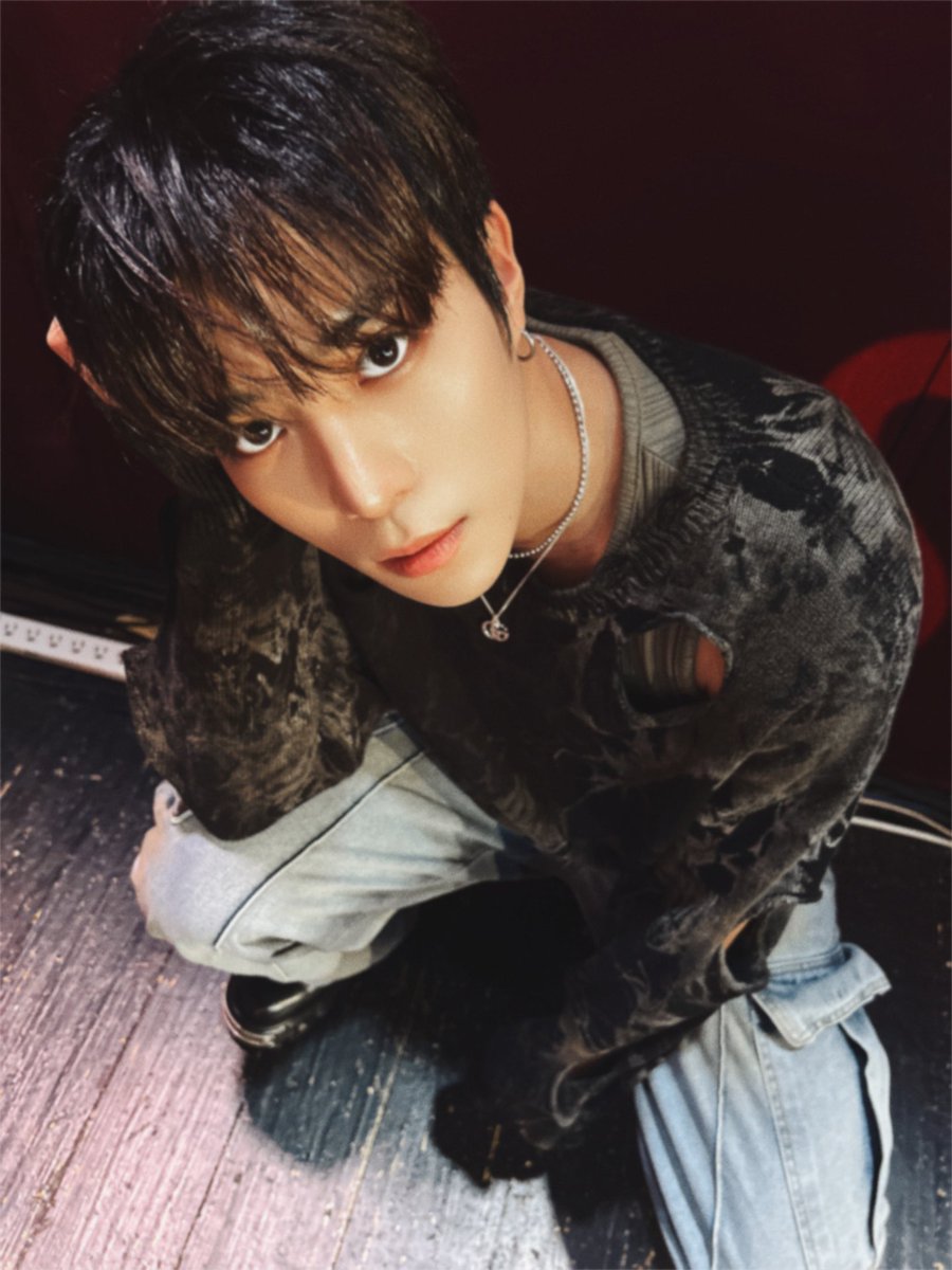 Too Many Color (TMC) tweet media