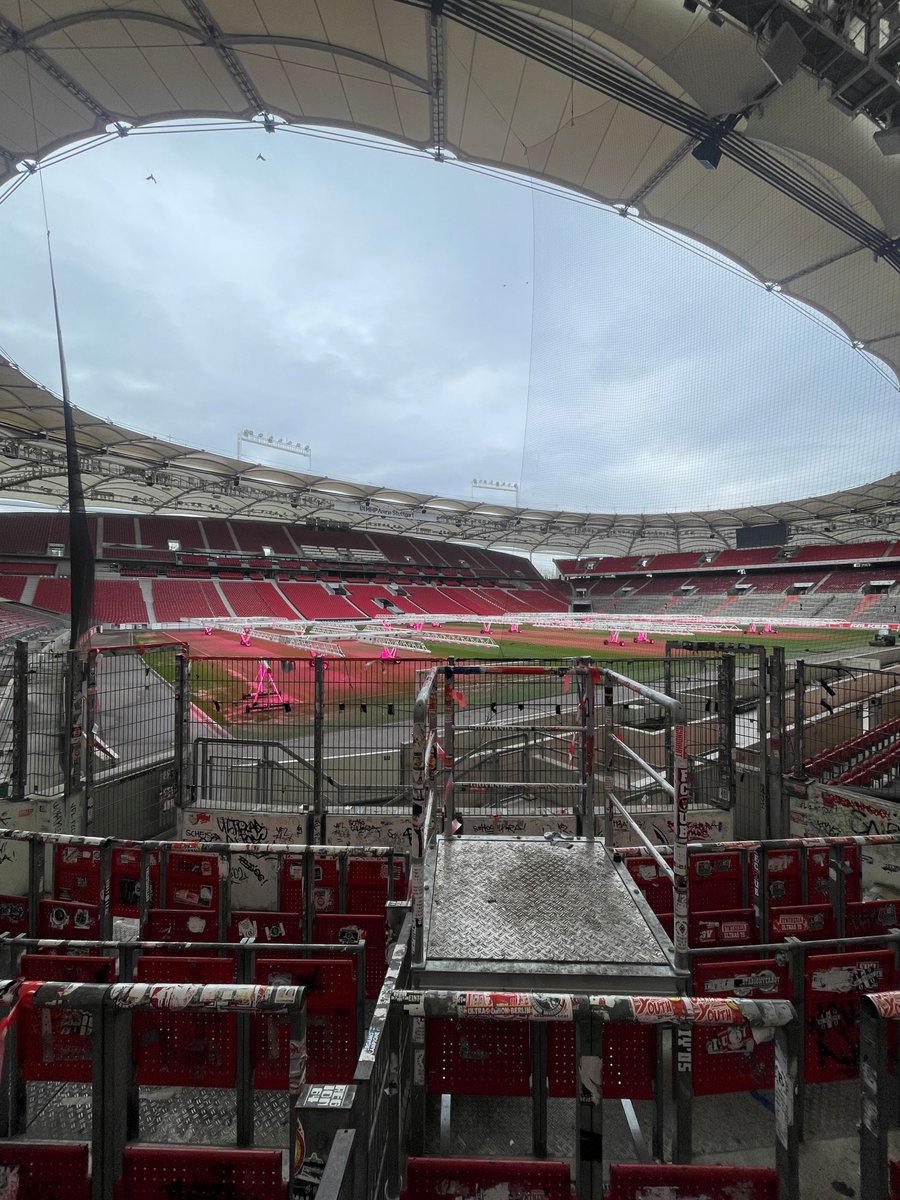 Info for fans travelling to Stuttgart:
vfb.de/en/vfb/latest/…