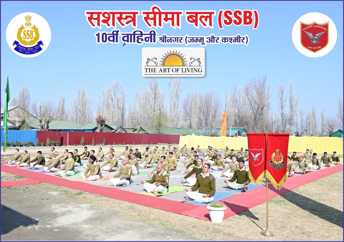 10BnSSB_INDIA's tweet photo. @10BnSSB_INDIA #Srinagar में 23 से 28 फरवरी तक चलने वाले  #ArtOfLiving कोर्स के आयोजन का शुभारंभ कमाण्डेन्ट महोदय द्वारा किया गया। जवानों को मानसिक स्वास्थ, तनाव प्रबंधन, संतुलित एवं सकारात्मक जीवनशैली को सुदृढ़ करने की दिशा में एक महत्वपूर्ण संकल्प । #StressFreeForces @SSB_INDIA https://t.co/v2oitqdLJH