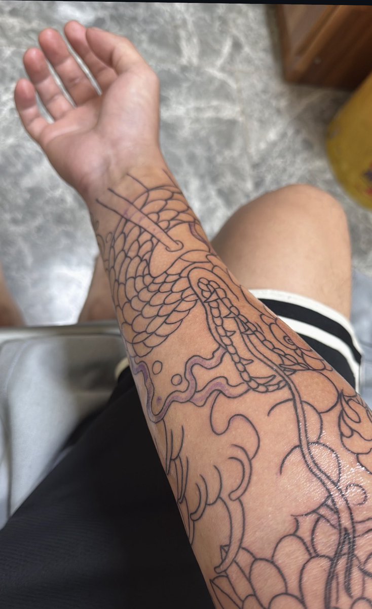 ryan01120605's tweet photo. 回去又要討皮痛了🥲
慢慢朝89邁進🥵 https://t.co/tQ3fzThhvJ