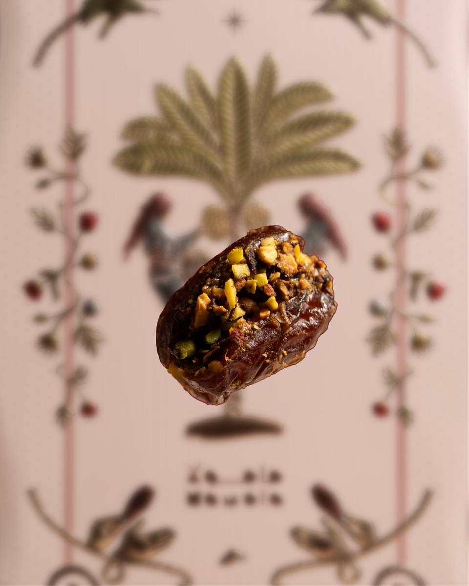 مامولا tweet media