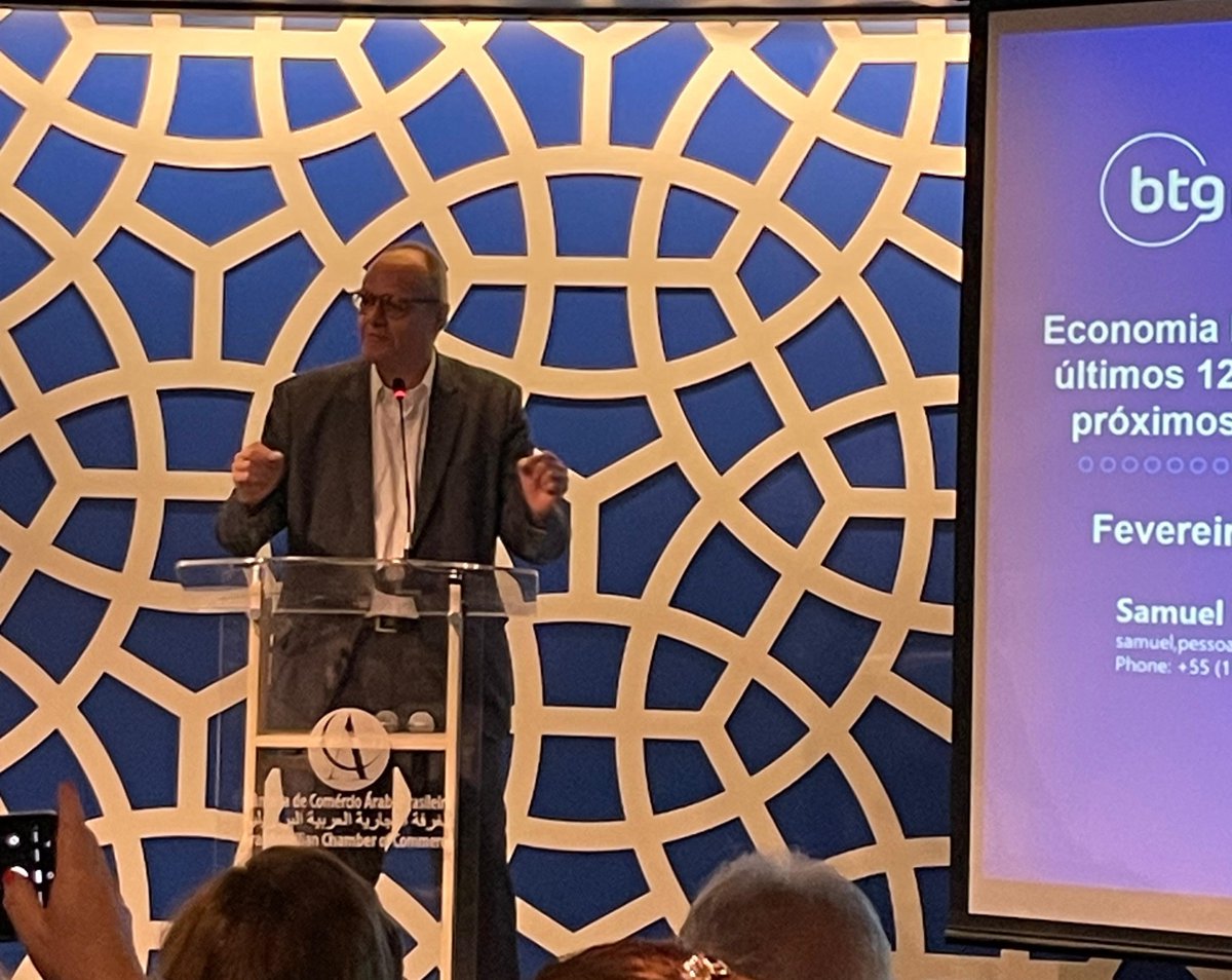 O Consulado-Geral participou do evento CCAB Conecta, promovido pela Câmara de Comércio Árabe-Brasileira, que marcou o lançamento do seu calendário anual de atividades.
A ocasião contou com uma palestra do renomado economista Samuel Pessôa, que analisou as perspectivas para a