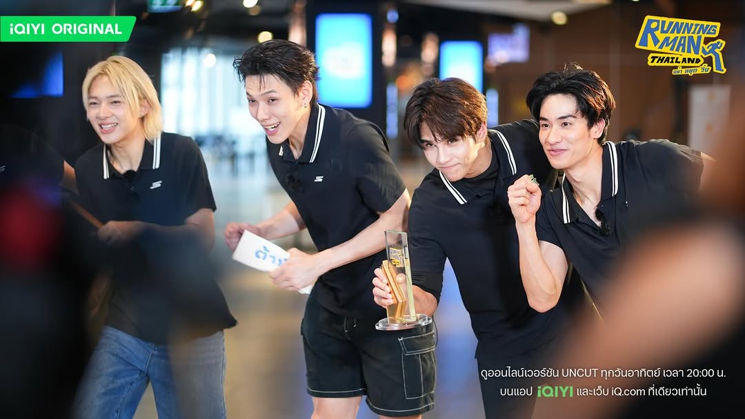 jeffsaturbrasil's tweet image. EP1, RECAP! No último domingo, dia 22, foi dada a largada para o programa Running Man Thailand na plataforma iQIYI, e #JeffSatur aparece no resumo em fotos preparado pelo perfil oficial do programa.

#Saturdayss #StudioOnSaturn
#RunningManTH #รันนิ่งแมนไทยแลนด์