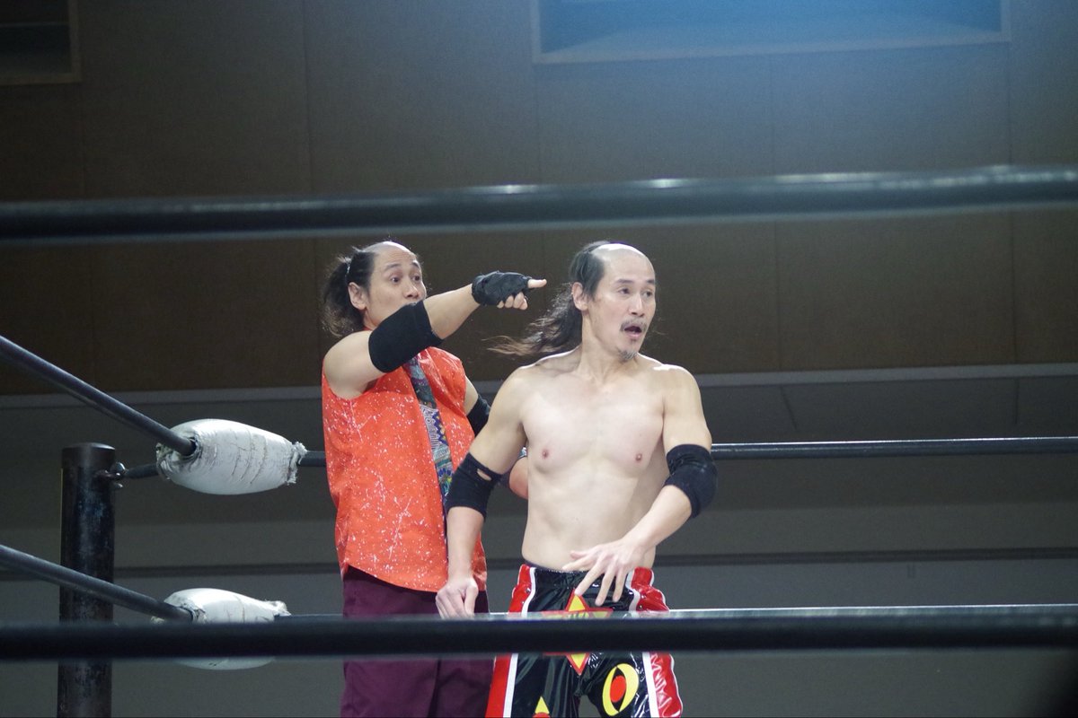 大日本プロレスを見てきました🤭 バラモン兄弟の透明な毒霧を食らって