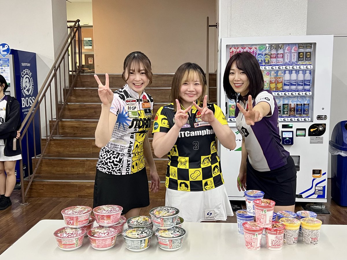 たつこ tweet media