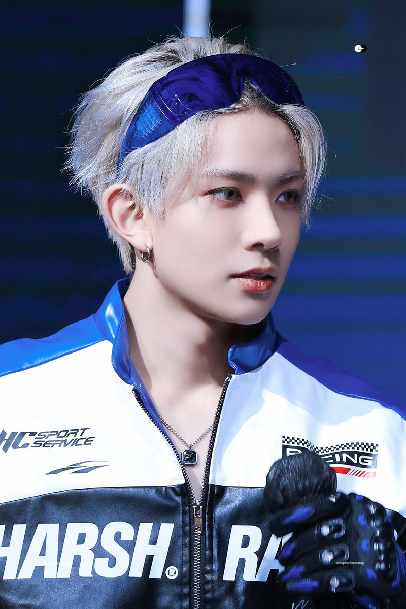 intersection(fan acc) tweet media