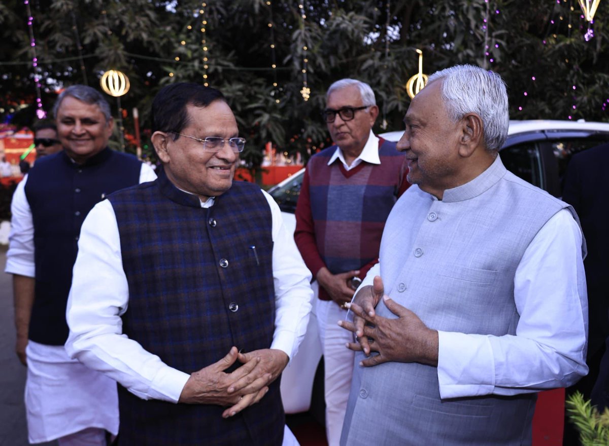 Nitish Kumar tweet media