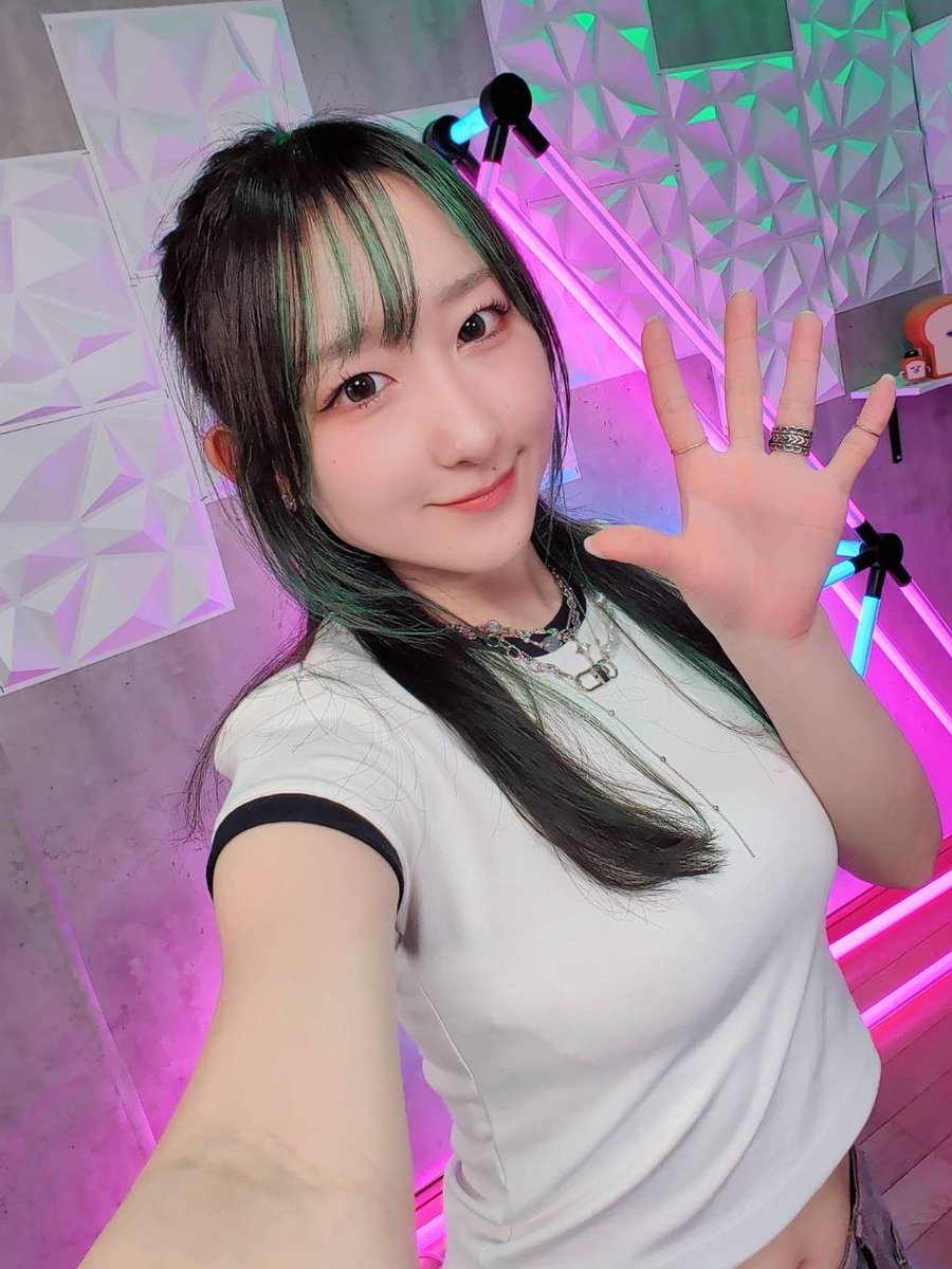 2025年度最後のYouTube Live! 沢山のコメントやグッドボタン、そして
