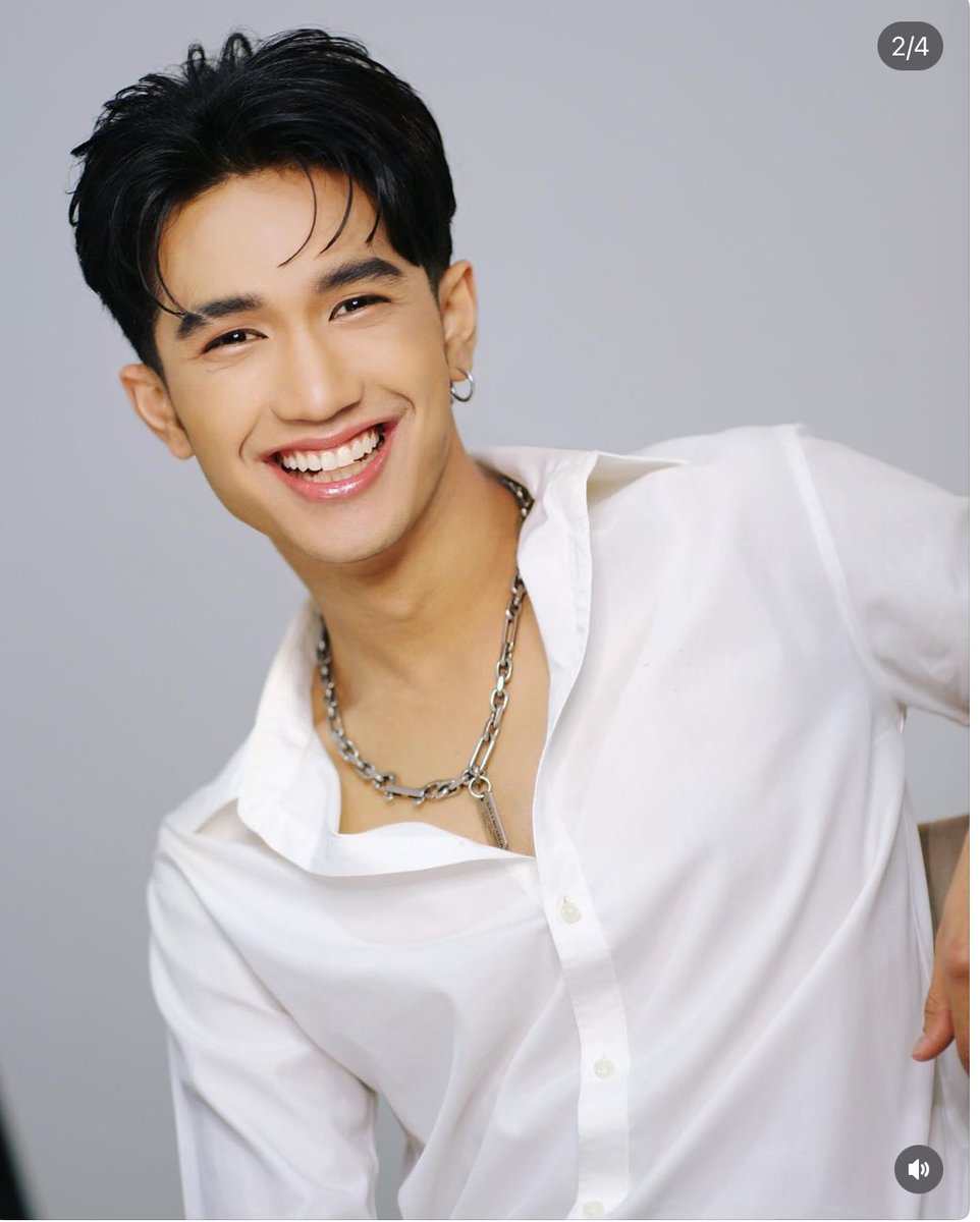 veriampp's tweet photo. หล่อสายเกา ก็ได้อยู่นะเรา
#บอสเอวหวาน #อ้ายต้าวเอวหวาน
#LyricsB. #Bosz_lyrics #บอสลำไย https://t.co/etqx42ESVd