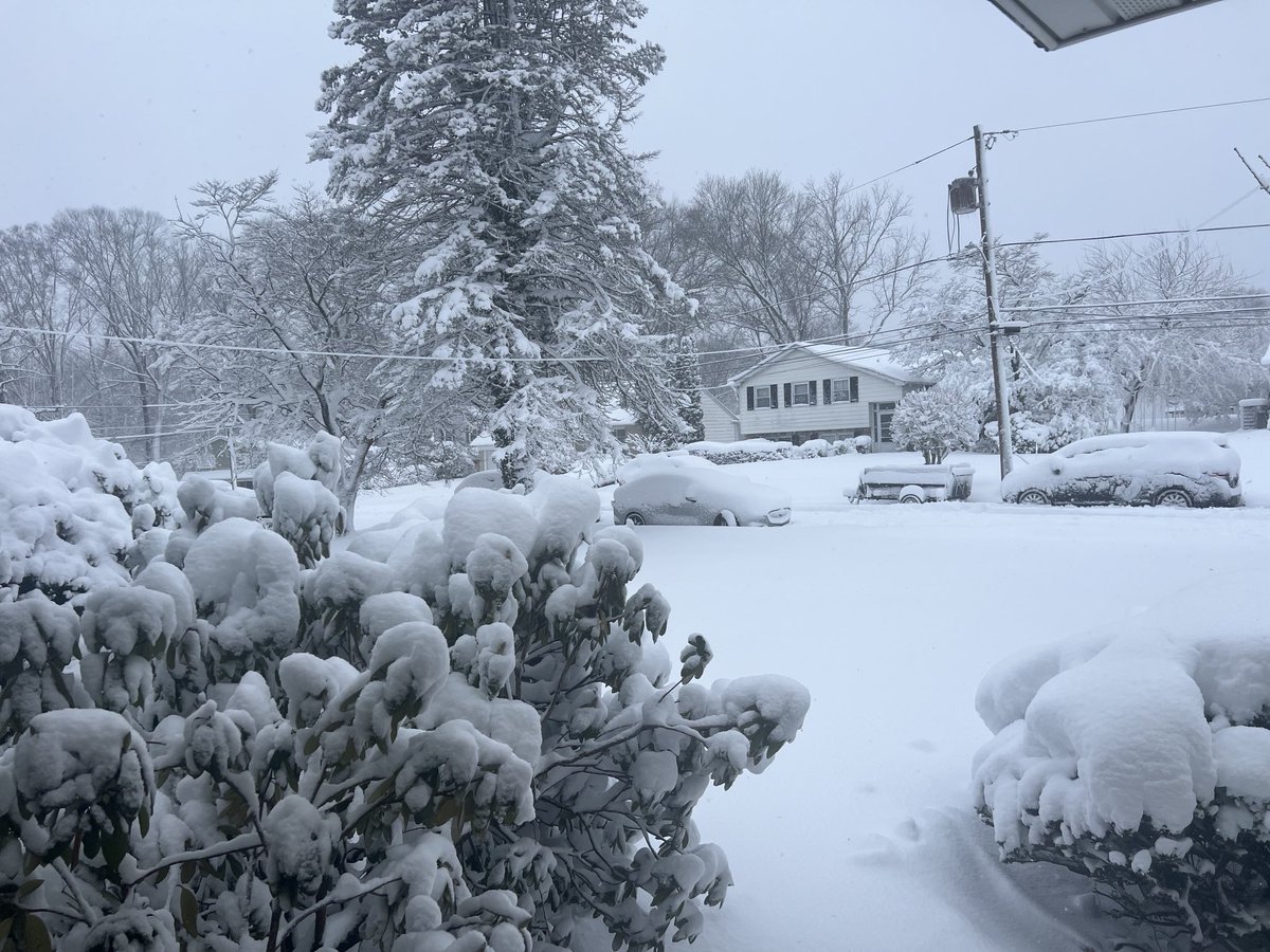 jclargo65's tweet photo. ⁦@6abcadamjoseph⁩ Cheltenham pa ,over 12 inches https://t.co/Zhbf7fMquR