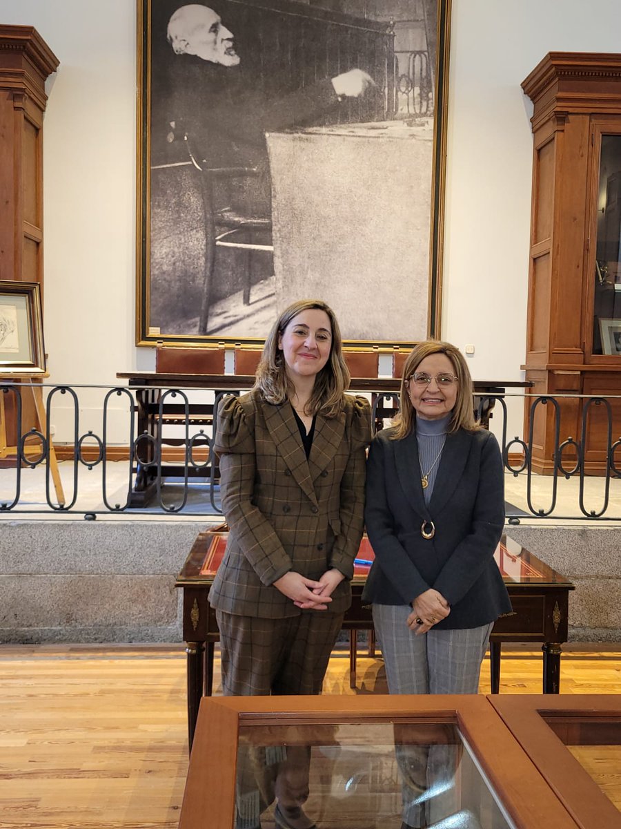 secpal_'s tweet photo. SECPAL y @Sociedad_SEMI firman un convenio que refuerza una colaboración histórica entre ambas entidades. Unidas por áreas de conocimiento comunes, como los #cuidadospaliativos, comparten la necesidad de impulsar un ACE en esta disciplina, línea en la que trabajarán conjuntamente https://t.co/6ZMG9u3Ep1