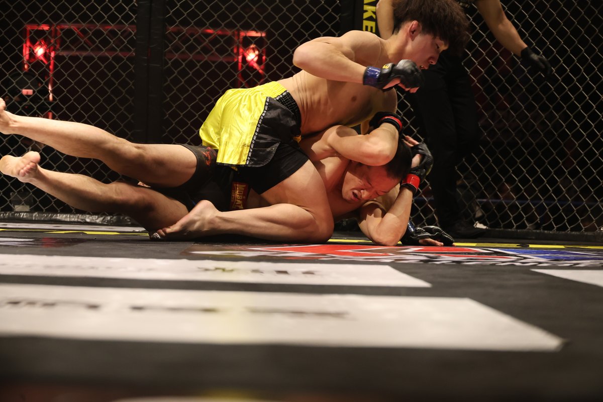 fightersspirits's tweet photo. 第14試合 GLADIATORフライ級 5分2R
×藤原浩太（KINGGYM KOBE）
〇マルザヘンペーソク（MIBURO）

#格闘技 #格闘技大会 #総合格闘技 #総合格闘技大会 #MMA #MMA大会 #GLADIATOR #グラジエーター #GLADIATOR34 #GLADIATOR_34 #GLADIATOR034inOSAKA #GLADIATOR_034_in_OSAKA #グラジエーター34 #BEBET #BODYMAKER #THE1TV
