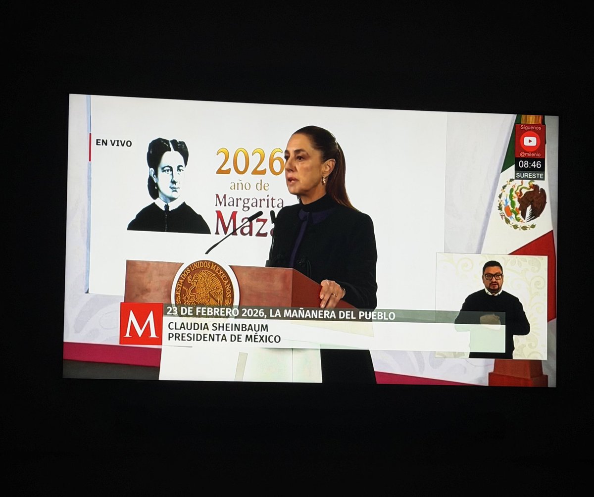 Denise Ramos 👠 tweet media