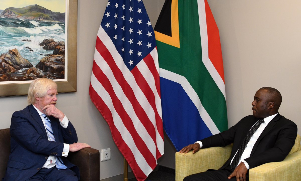 DIRCO_ZA's tweet image. Today, DDG Clayson Monyela, Acting Chief of State Protocol received copies of Letters of Credence from H.E. L. Brent Bozell III, the newly appointed United States Ambassador to South Africa.
#SAUSARelations
​#USinSA #SABilateralRelations