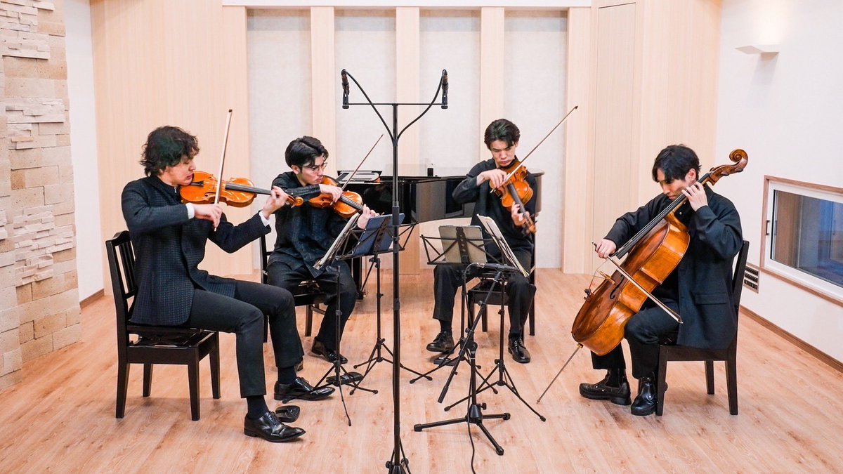felixmusichall's tweet photo. 先日カルテットのレコーディングで使用していただきました🎻✨
長丁場お疲れさまでした🔥
#strings #stringsquartet https://t.co/XAhyZkV7RS