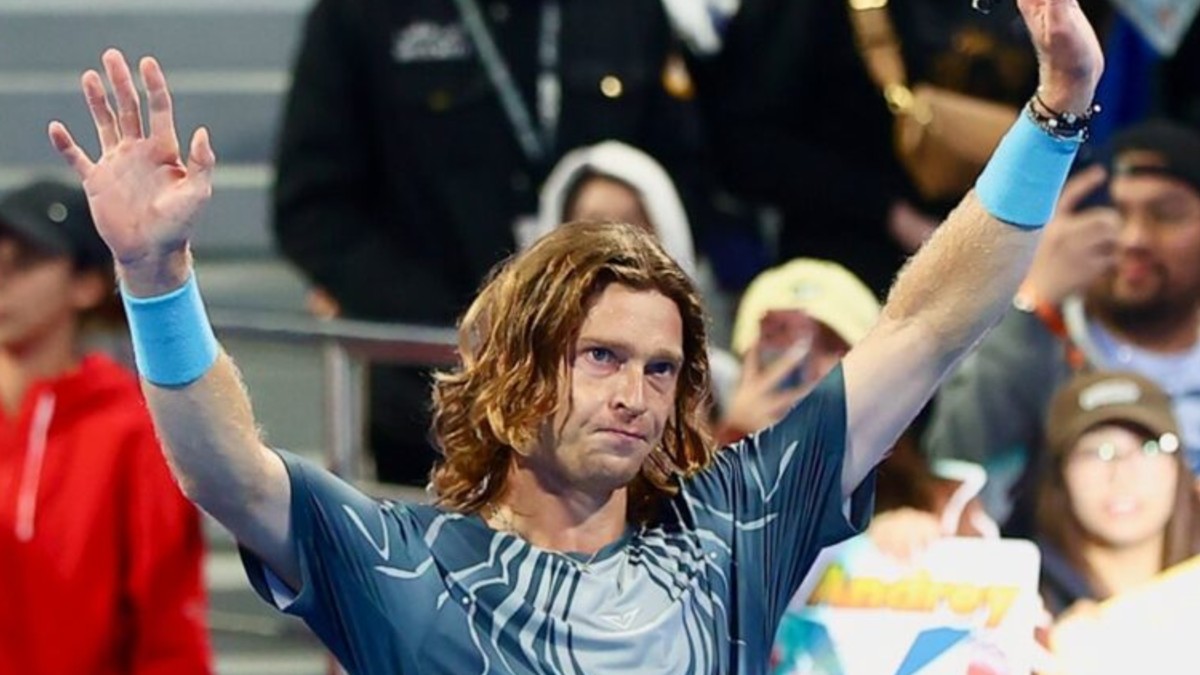 tenisnewsbrasil's tweet photo. Rio Open mira em Rublev e Ruud para 2027

https://t.co/0aTcoar1VI https://t.co/doM9b0CeCX