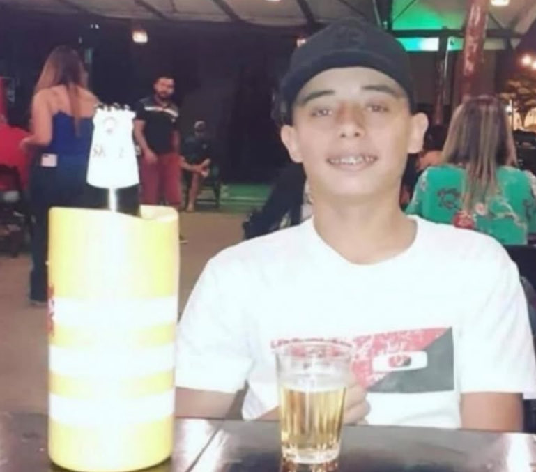 “Agora vou trabalhar e juntar dinheiro”

Recebi: