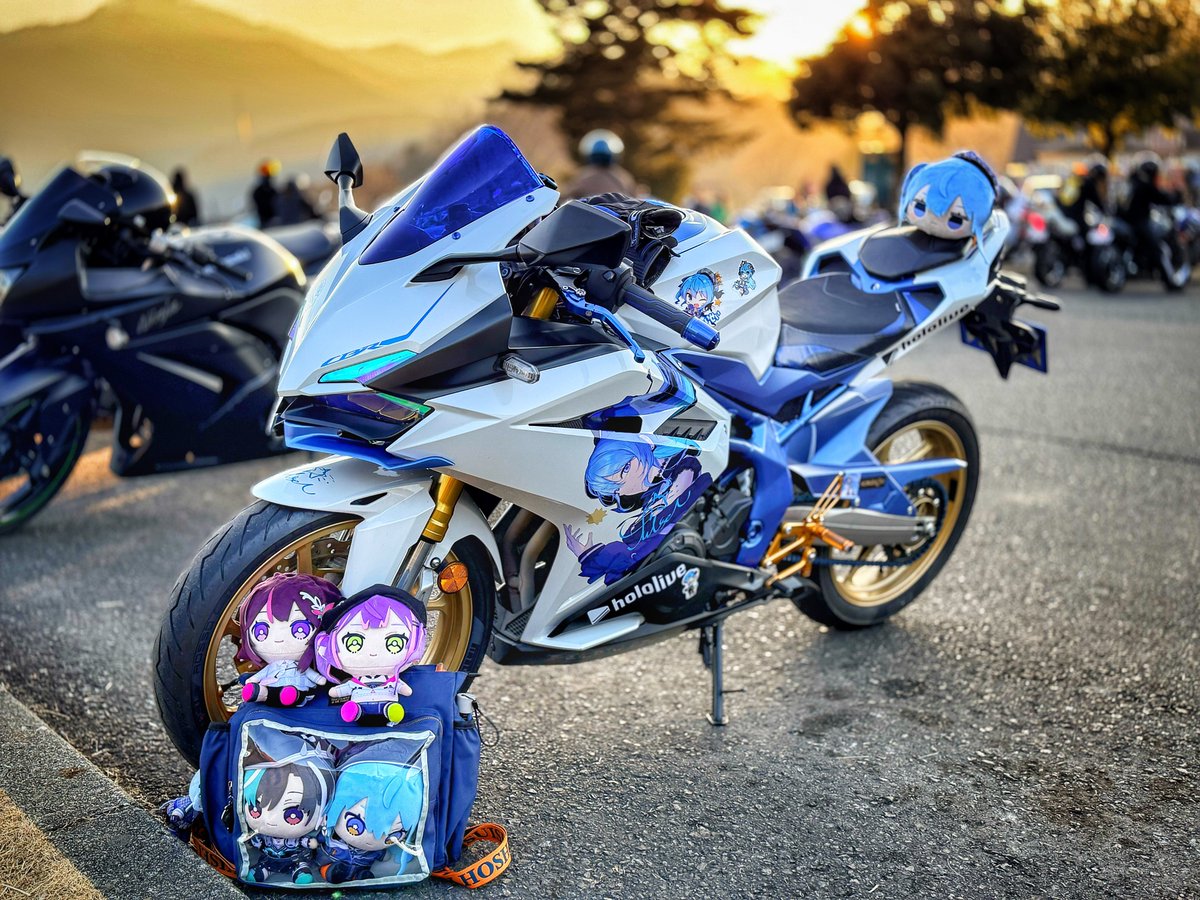 痛バイク化になったので写真更新！
【星街MC51】
すいちゃんに関しては個人勢初配信から☄️

イラスト使用許諾：<a href="/nolc_00/">のる＠C107 1日目西け-44ab</a> 様
ステッカー作成依頼：<a href="/dennoprint/">電脳プリント/電脳ステッカー【公式】</a> 様
一部塗装&amp;施行：🔰ど素人の自分🔰

#ホロライブ 
#hololive
#ホロライブ自己紹介カード  
#星街すいせい
#バイク好きと繋がりたい