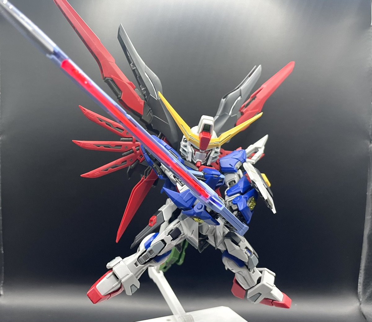 detteny_'s tweet photo. MGSDデスティニーガンダム完成！
#ガンプラ好きと繋がりたい 
#ガンプラ 
#MGSD
#デスティニーガンダム https://t.co/RbeRoD7TJv