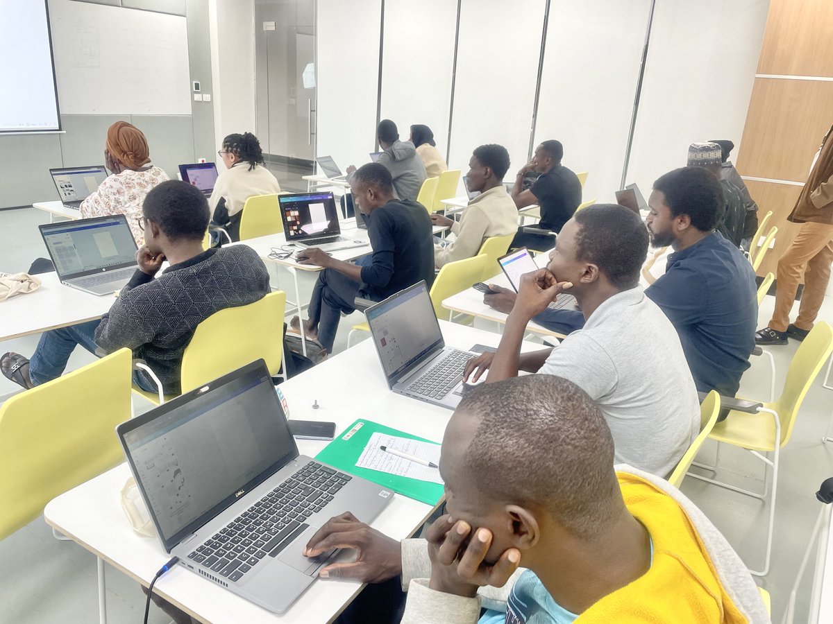 Club Numerik tweet media