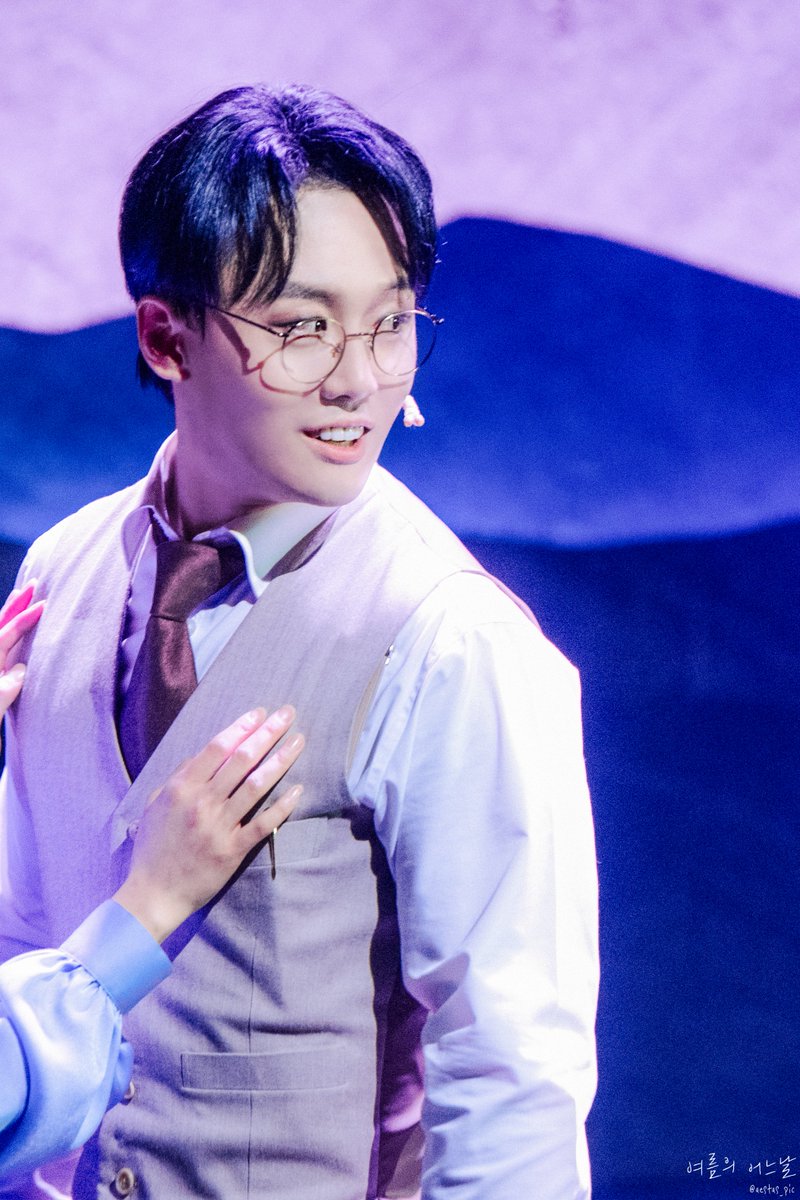 260221 #초록 스페셜 커튼콜
<어쩌다 우리>
서영진 役 | #이종석 배우님

나도 몰랐던 이 느낌