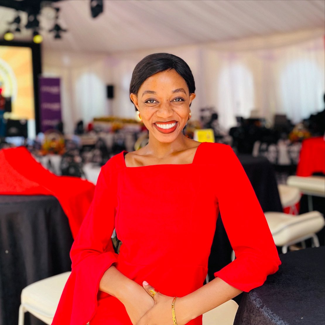 Doué Hostesses Uganda tweet media