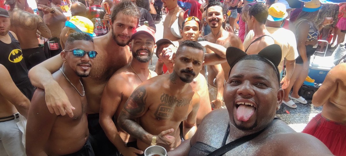 Os melhores #criadores de #conteúdosadultos  coe <a href="/capitaorj_/">Capitão ⚓️</a> marca os meninos nos comentários e avisa que tem mais vídeo seu <a href="/capitaorj_/">Capitão ⚓️</a> e do <a href="/DixxMica_/">Mica🍑</a> no bloco sim pois temos história pra contar !!!