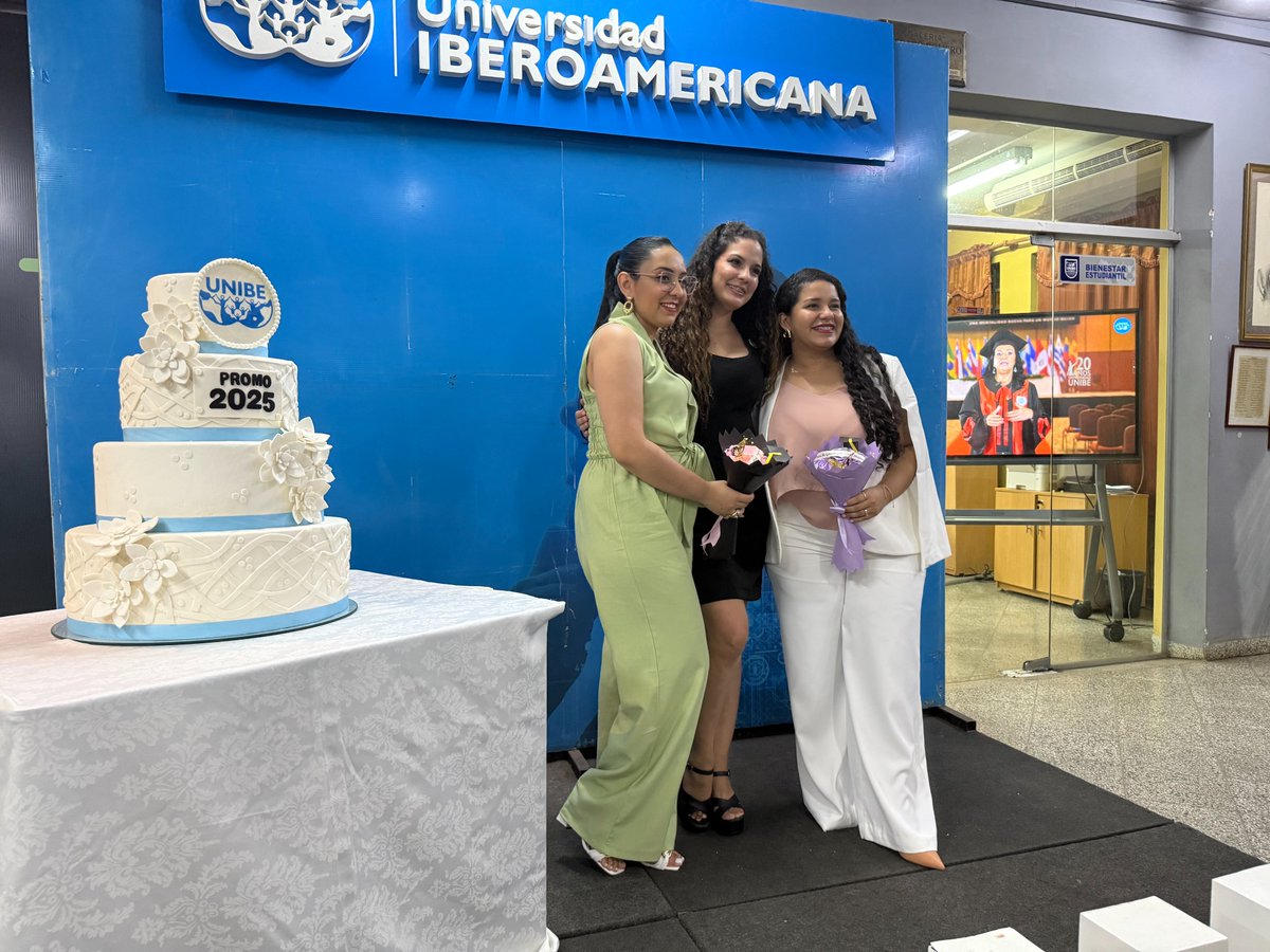 unibepy's tweet image. 🎓✨Rememoramos los momentos más emocionantes de la reciente firma de títulos en nuestra Sede Asunción. Ver cada firma es ver años de dedicación, noches de estudio y el inicio de un nuevo capítulo profesional.🏛️❤️
¡Felicidades a los nuevos profesionales!
#UnibePy  #OrgulloUNIBE