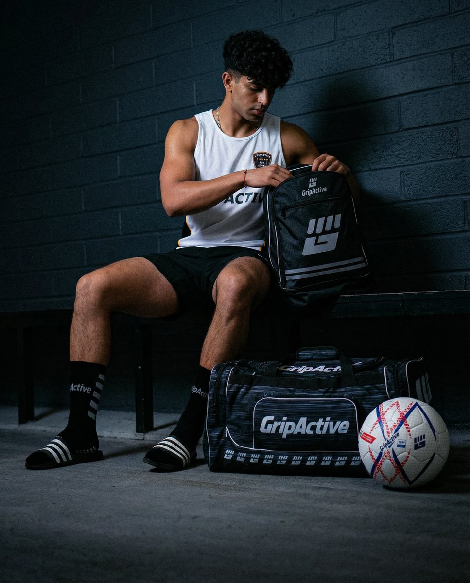 GripactiveUS's tweet photo. 𝗣𝗿𝗲𝗺𝗶𝘂𝗺 𝗯𝗮𝗴𝘀 𝗮𝘃𝗮𝗶𝗹𝗮𝗯𝗹𝗲 𝗳𝗼𝗿 𝗰𝘂𝘀𝘁𝗼𝗺𝗶𝘇𝗮𝘁𝗶𝗼𝗻 𝘄𝗶𝘁𝗵 𝘆𝗼𝘂𝗿 𝗹𝗼𝗴𝗼 𝗮𝗻𝗱 𝗰𝗼𝗹𝗼𝗿𝘀.🎒
.
.
.
#awinningcombination #gripactive # #sportswear #comfortwear #customkits https://t.co/iytZNfNPNh
