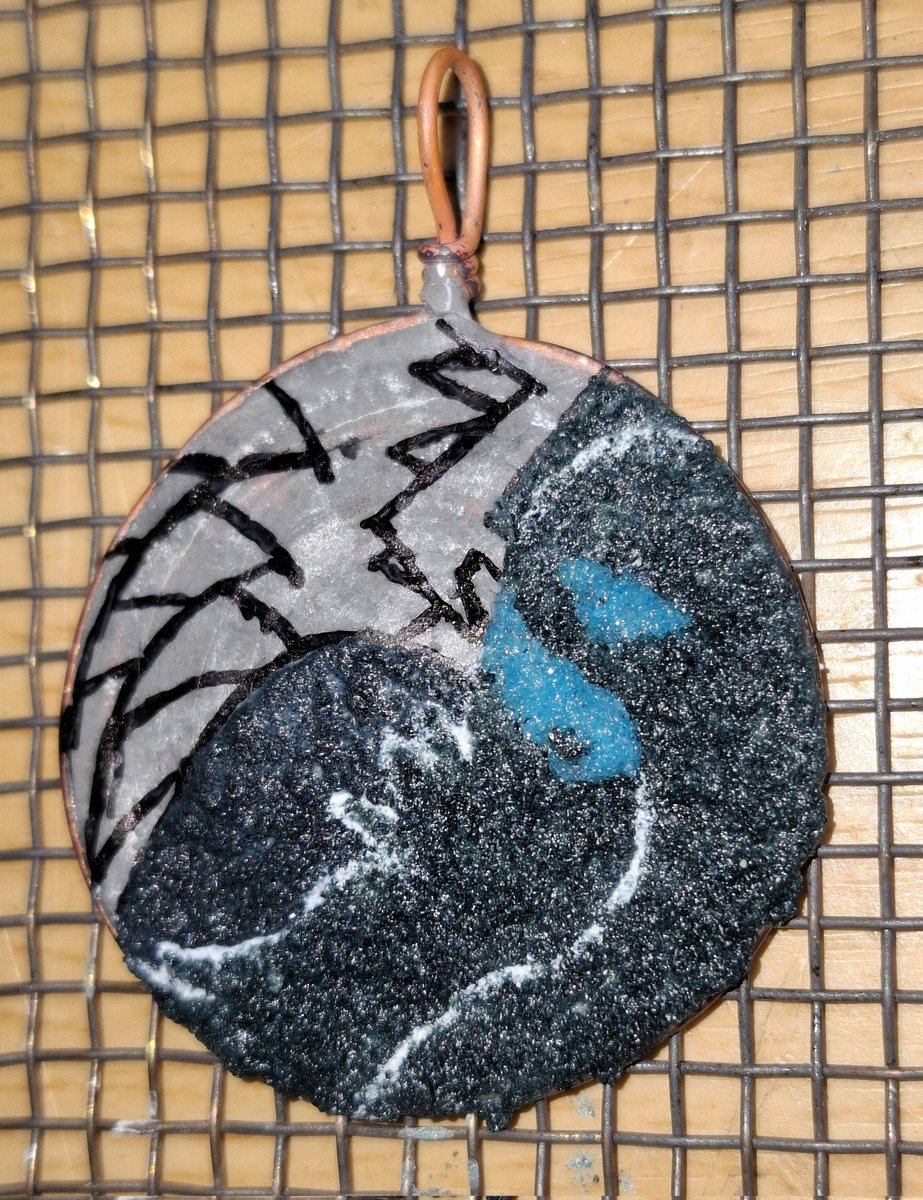 Post by ☽𝓝𝓞𝓔𝓛 ❆𝓣𝓾𝓴𝓸𝓲 ☾ on X: 七宝焼制作中