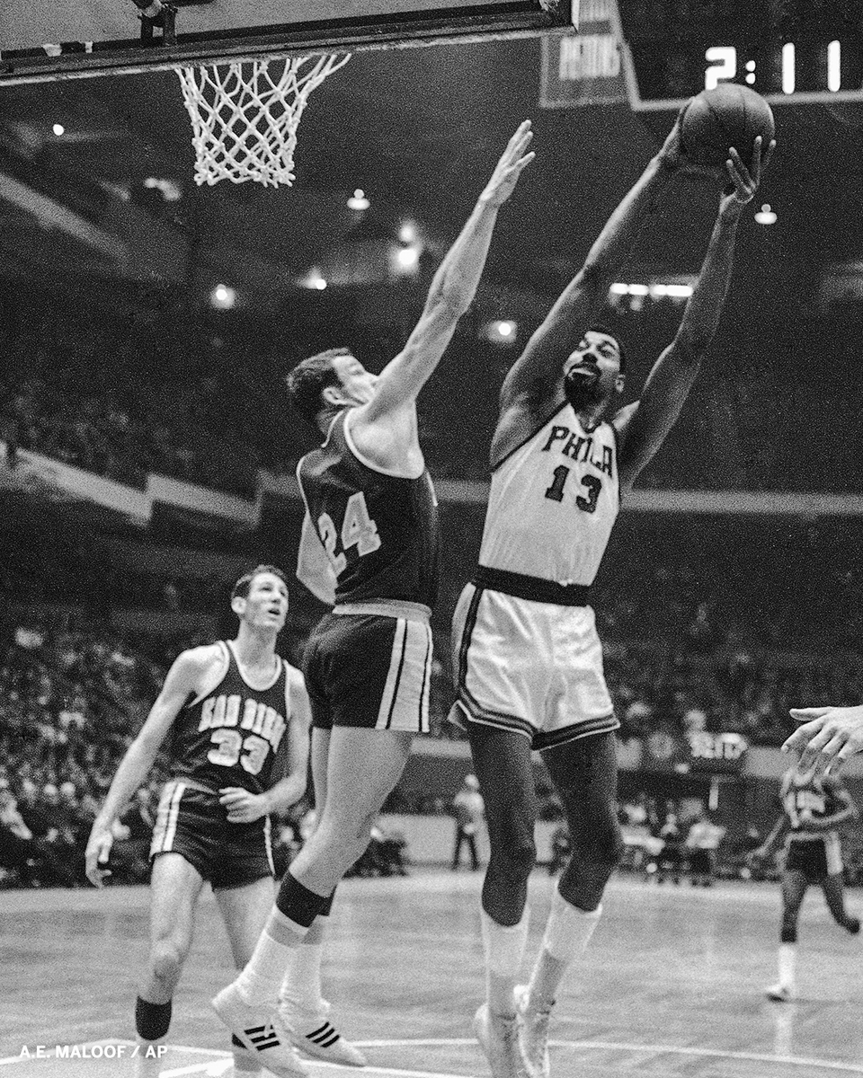 On Feb. 23, 1968 Wilt Chamberlain scored his 25,000th career point, the first player to ever reach that mark. Chamberlain still remains the fastest player to reach the mark among the 27 players to score 25,000.