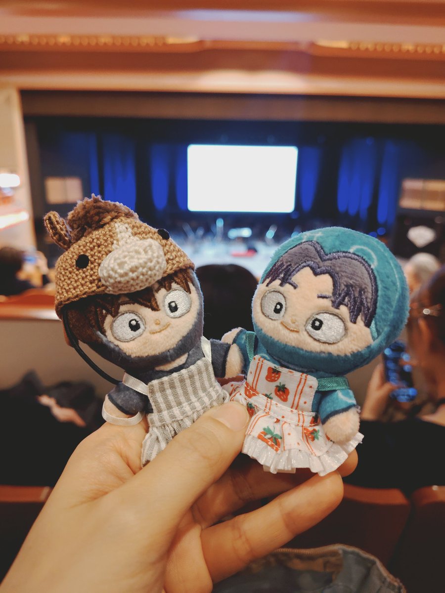 生のオケは良い〜😍😍✨声優さんのトークも素敵だった〜😍😍そして！土井先生ほわぬいGet出来たので親子で連れて行ったよ〜（可愛いエプロンはきびさん<a href="/o_77ma2/">きび</a>家の😘😘持つの下手くそすぎて見えにくいけど、本当に可愛いの！）
ノムラテーラーにも寄ったけど、素敵な布ありすぎて時間足らんかった🫠