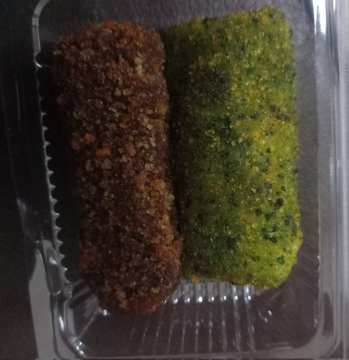 amber hale🌂 tweet media