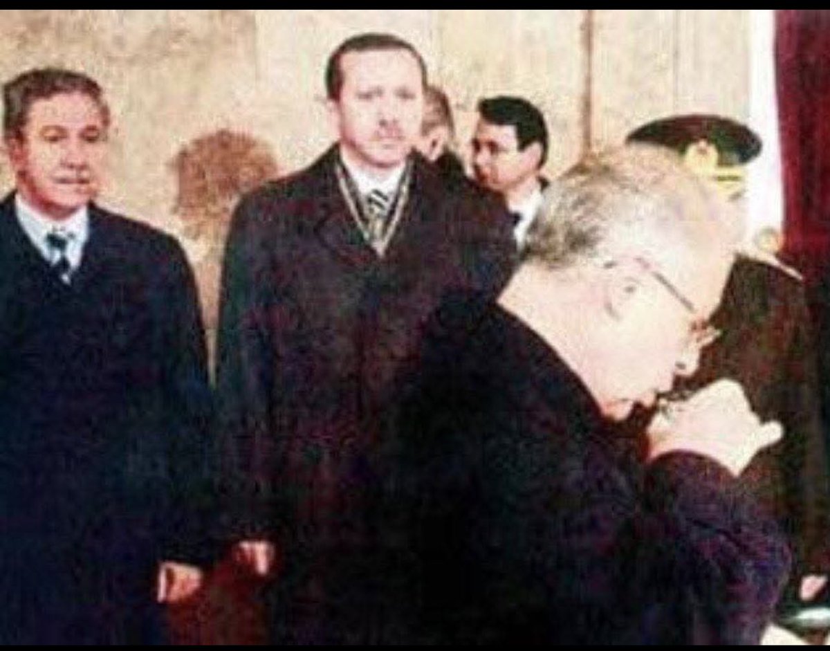 Remazan ay unuttum bu zihniyet çok cahil çok zalim