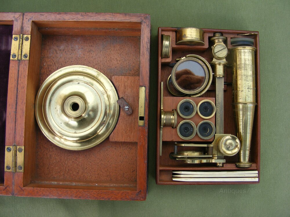 antiques_atlas's tweet image. For SALE on Antiques Atlas we have this
Fine Compound Microscope by Carpenter &amp;amp; Westley antiques-atlas.com/antique/fine_c… #antiques From Mike Read Antique Sciences #antiquemicroscope #microscope #microscopes #antique