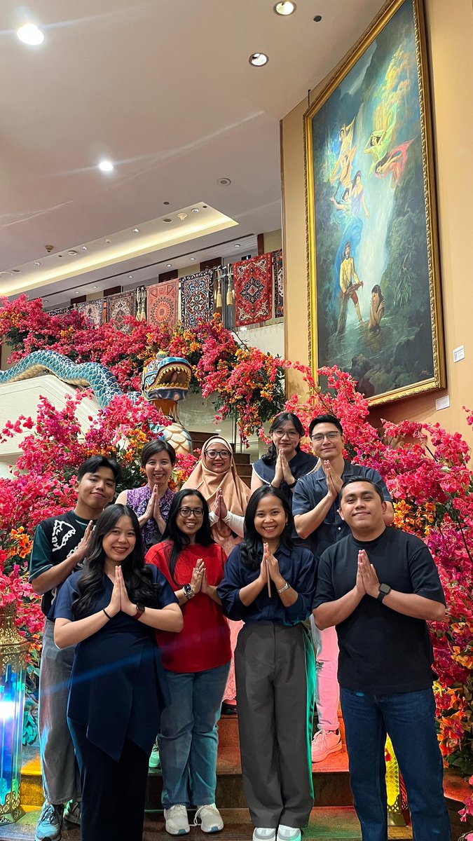 cremebbrullee's tweet photo. Sipaling bukber padahal ga puasa :)) https://t.co/uJvqckDX7g