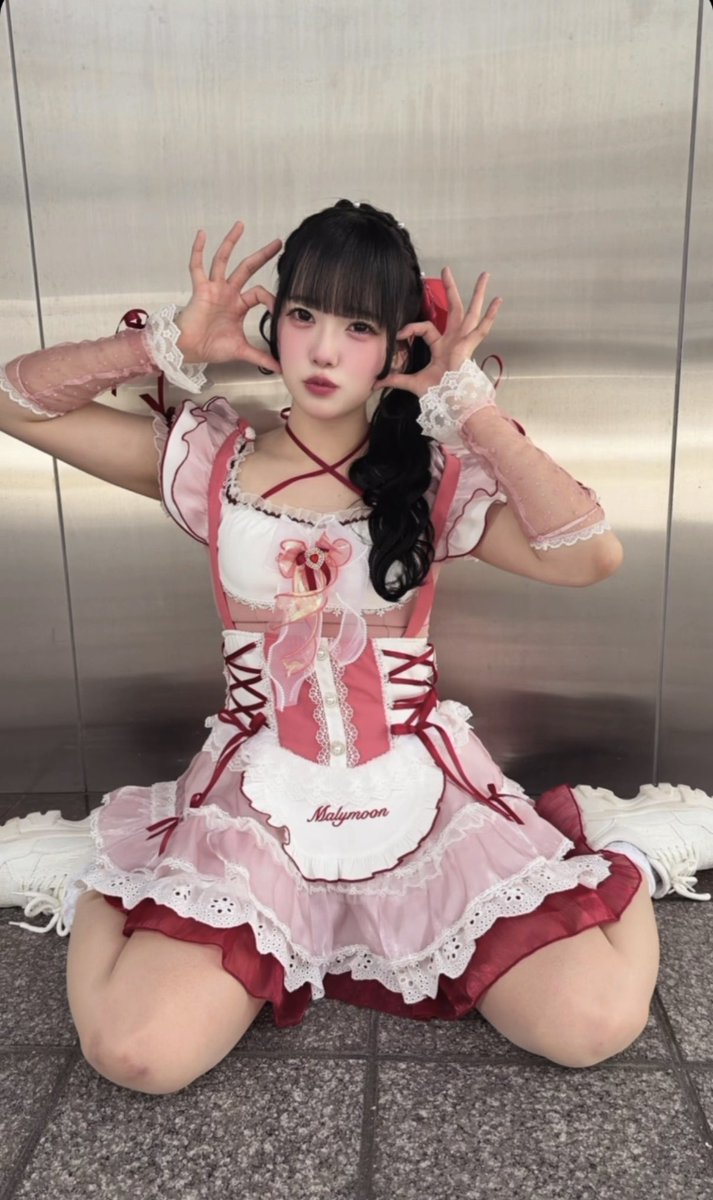 sc__miku's tweet photo. #完メロ6 有難うございました✩⡱

久しぶりの完メロ楽しかったあ𓂃🎀𓈒𓏸
今回はShiny Cherryとして初めて完メロに出させてもらったよ〜！！ᐢ ̥_  ̫ _ ̥ᐢ♡

チェキ撮ってくれた人もありがと♡
宝物にしてねっっ> ̫ <！！

またあおうね〜🎶
沢山可愛がって欲しいᐡඉ́  ̫ ඉ̀ᐡ https://t.co/zdeqc6FN5T